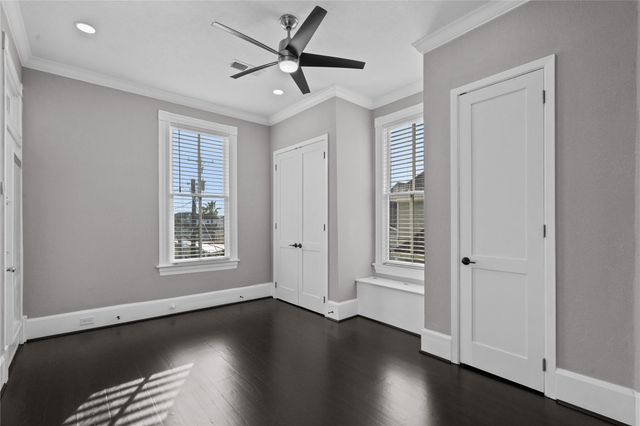 313 14th Street, Galveston, TX 77550