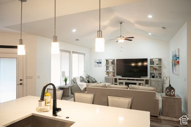 1060 N OCOTILLO DR, Washington, UT 84780