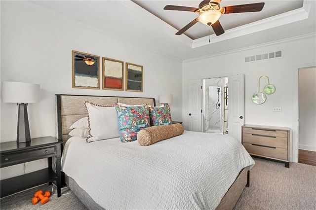 1905 NE 100th Terrace, Kansas City, MO 64155