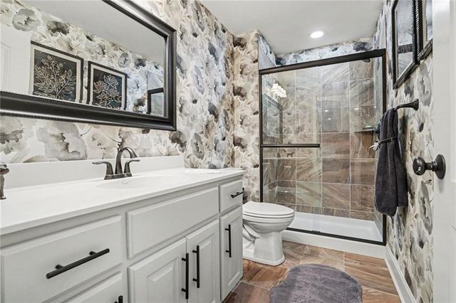 1905 NE 100th Terrace, Kansas City, MO 64155