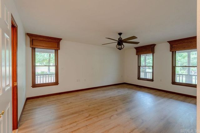 55 Crystal Court Circle, Heber Springs, AR 72543