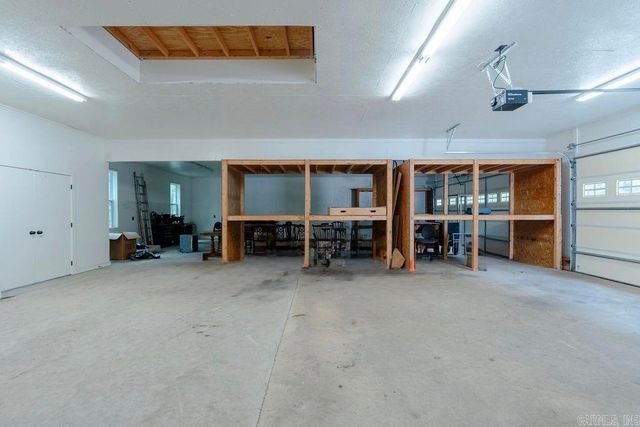 55 Crystal Court Circle, Heber Springs, AR 72543