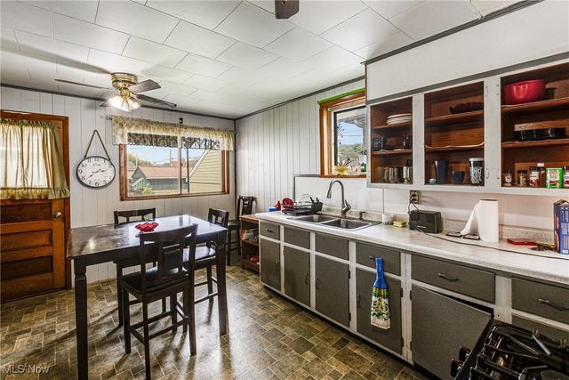 511 Aten Avenue, Wellsville, OH 43968