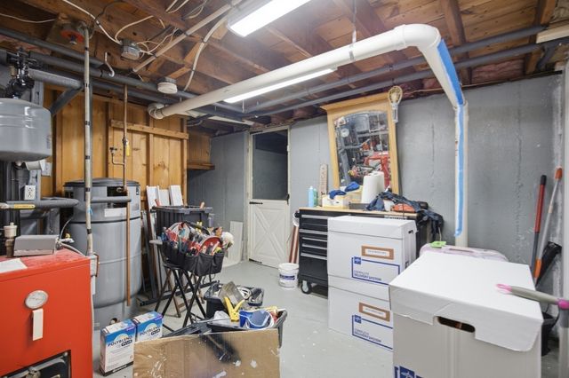 10 Linda Ave, Millbury, MA 01527