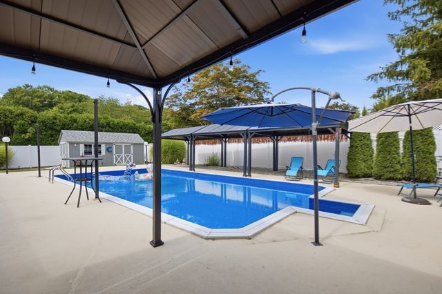 10 Linda Ave, Millbury, MA 01527