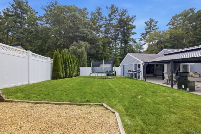 10 Linda Ave, Millbury, MA 01527