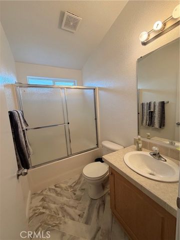 8450 G Avenue 57, Hesperia, CA 92345