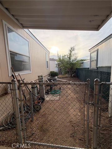 8450 G Avenue 57, Hesperia, CA 92345