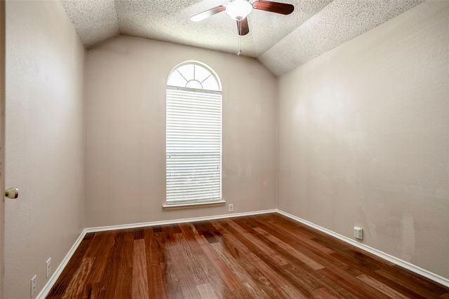 206 Meredith Court, Irving, TX 75063