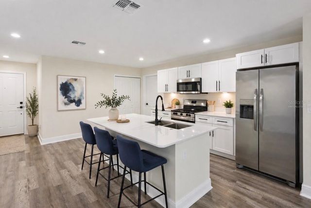 1460 11TH AVENUE, Deland, FL 32724