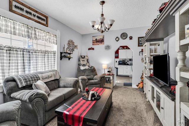 634 E 2nd St, Florence, CO 81226