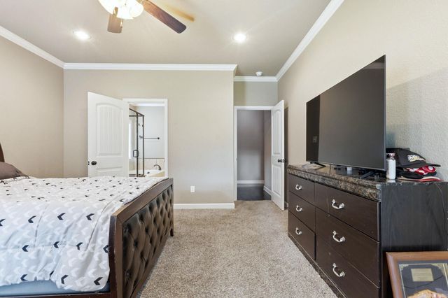204 Forest Oak Drive, Jacksonville, AR 72076