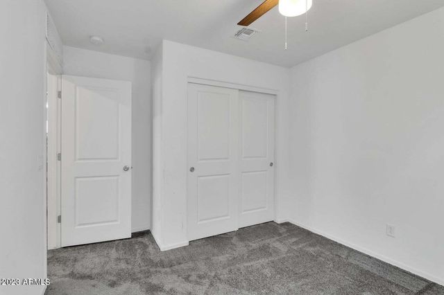 12575 W MIDWAY Avenue, Glendale, AZ 85307