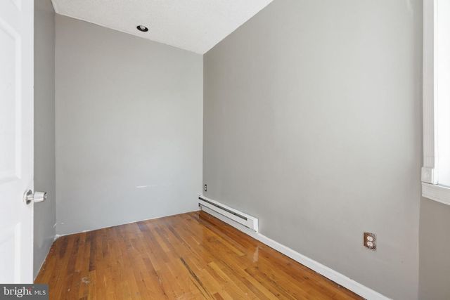 7277 SAYBROOK AVE, Philadelphia, PA 19142
