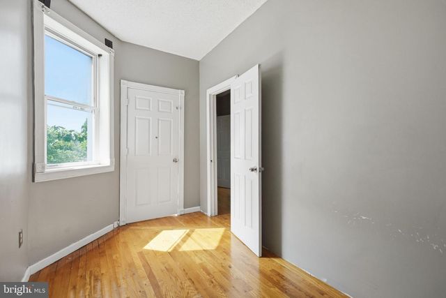 7277 SAYBROOK AVE, Philadelphia, PA 19142