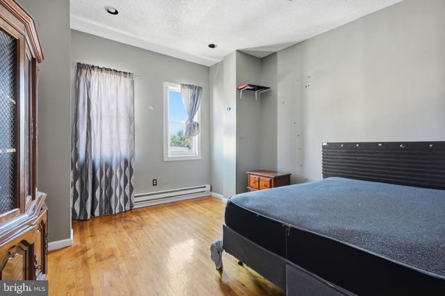 7277 SAYBROOK AVE, Philadelphia, PA 19142