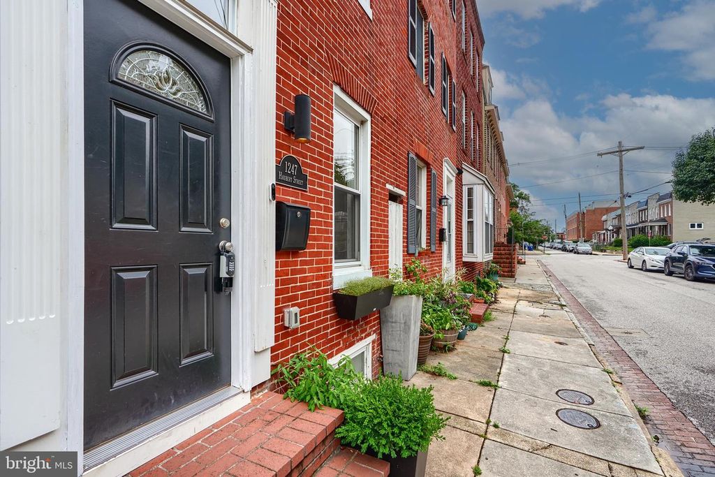 1247 HAUBERT ST, Baltimore, MD 21230
