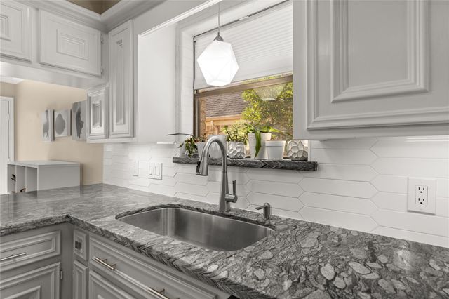 15918 Mesa Verde Drive, Houston, TX 77059