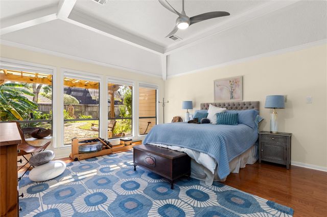 15918 Mesa Verde Drive, Houston, TX 77059