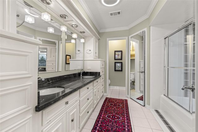 15918 Mesa Verde Drive, Houston, TX 77059