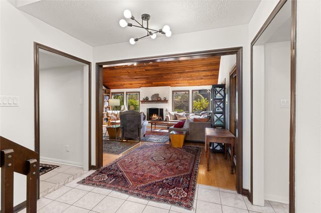 15918 Mesa Verde Drive, Houston, TX 77059