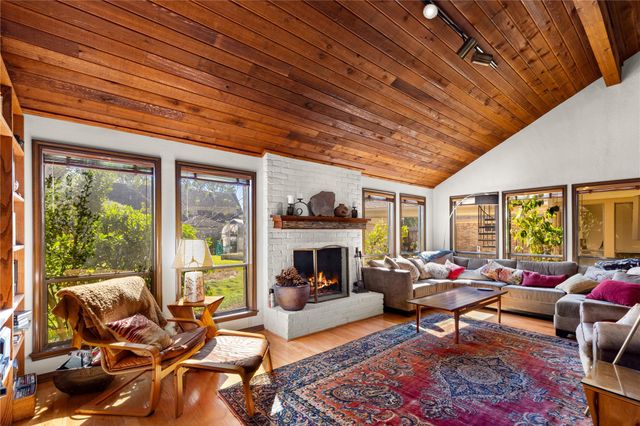 15918 Mesa Verde Drive, Houston, TX 77059