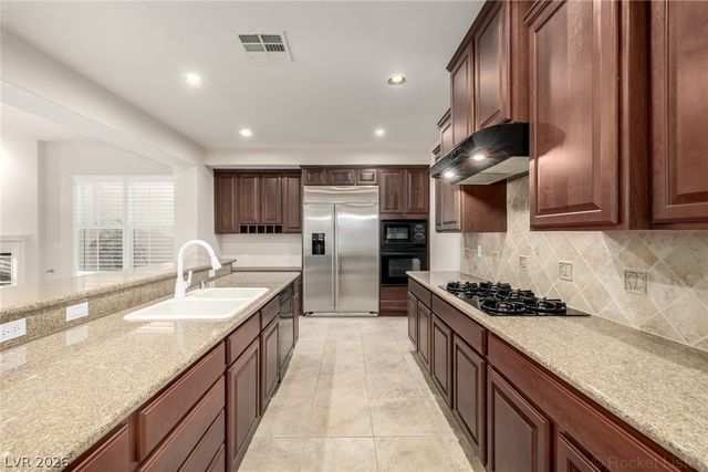 11849 Waterford Castle Court, Las Vegas, NV 89141