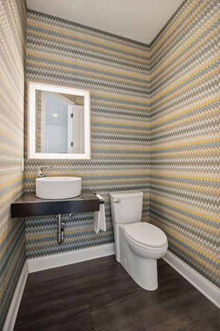 845 Juniper Circle N, Lake Elmo, MN 55042