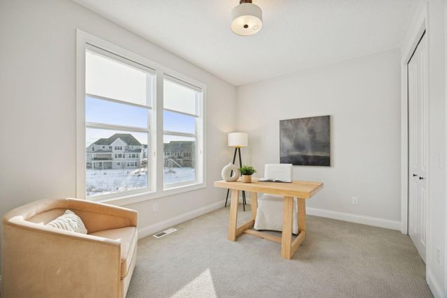 845 Juniper Circle N, Lake Elmo, MN 55042