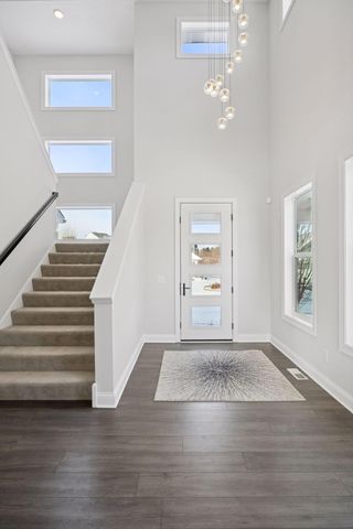 845 Juniper Circle N, Lake Elmo, MN 55042