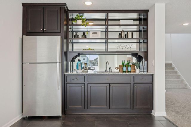 845 Juniper Circle N, Lake Elmo, MN 55042