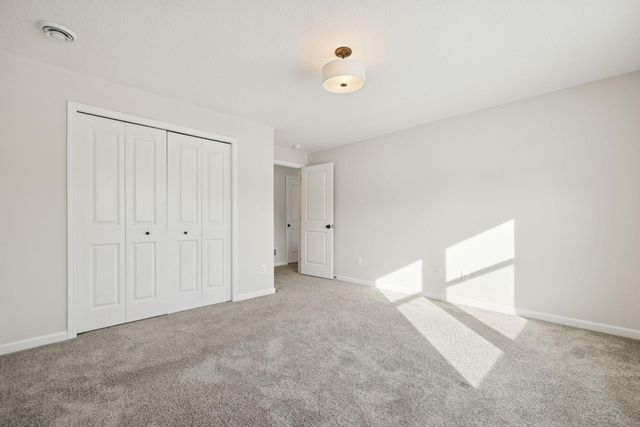 845 Juniper Circle N, Lake Elmo, MN 55042