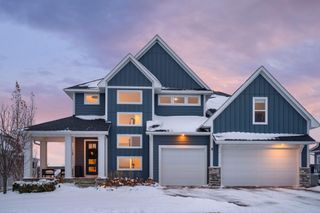 845 Juniper Circle N, Lake Elmo, MN 55042
