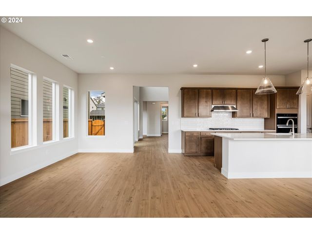 6714 Sw Trillium St, Wilsonville, OR 97070