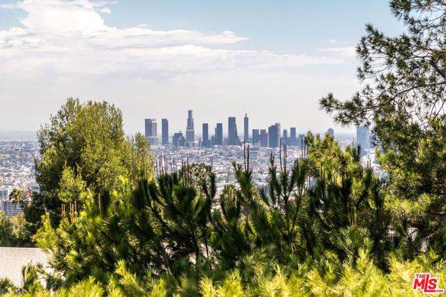 2636 Larmar Road, Los Angeles, CA 90068