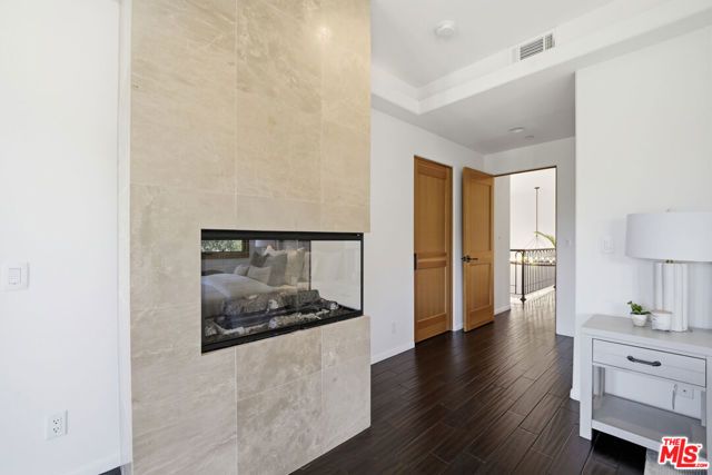 2636 Larmar Road, Los Angeles, CA 90068