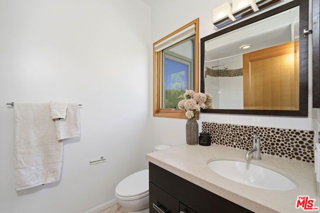 2636 Larmar Road, Los Angeles, CA 90068