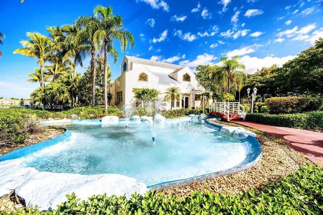 3453 NW 44th St 201, Oakland Park, FL 33309