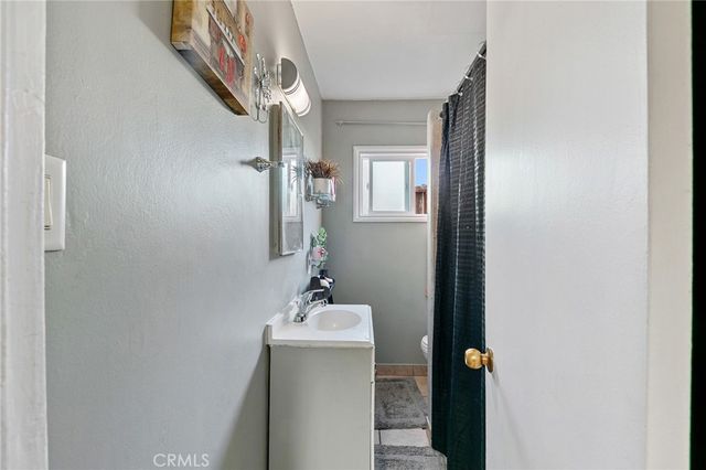 92 E Louise, Long Beach, CA 90805