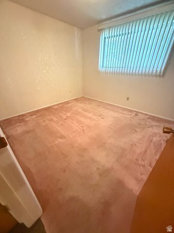 916 S 6800 E, Huntsville, UT 84317