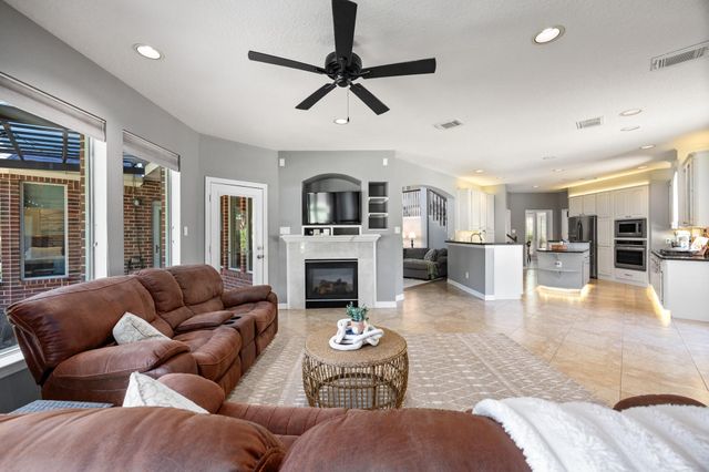 3110 Waters Lake Bend, Missouri City, TX 77459