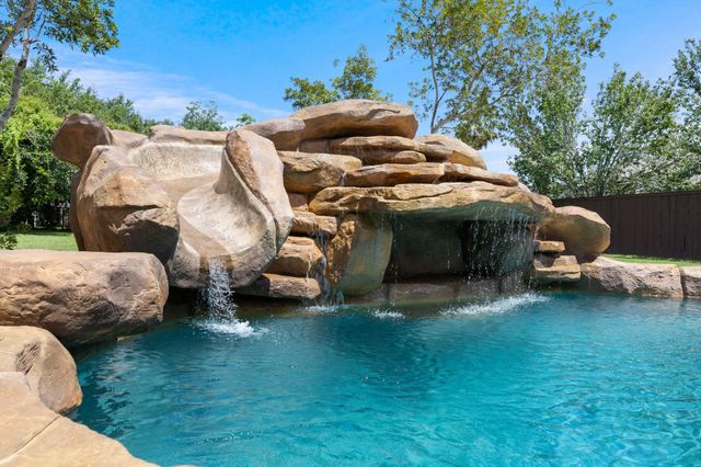 3110 Waters Lake Bend, Missouri City, TX 77459