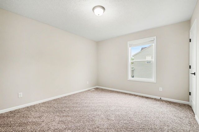849 Waters Bluff Drive Se, Gaines Twp, MI 49315