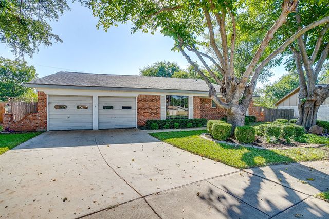 7616 David Court, North Richland Hills, TX 76180