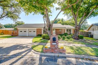 7616 David Court, North Richland Hills, TX 76180