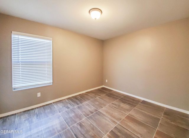 12004 MESQUITE THORN Drive, El Paso, TX 79934