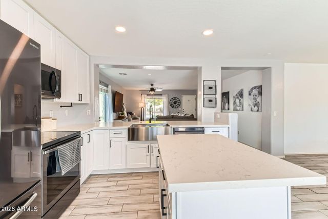 3555 E MORENCI Road, San Tan Valley, AZ 85143