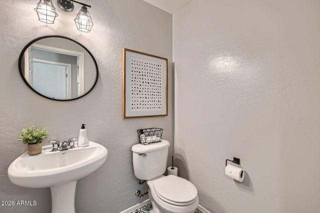 3555 E MORENCI Road, San Tan Valley, AZ 85143