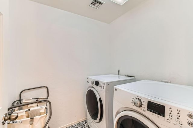 3555 E MORENCI Road, San Tan Valley, AZ 85143