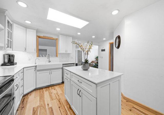 2412 Audrey Drive E, Newark, OH 43055